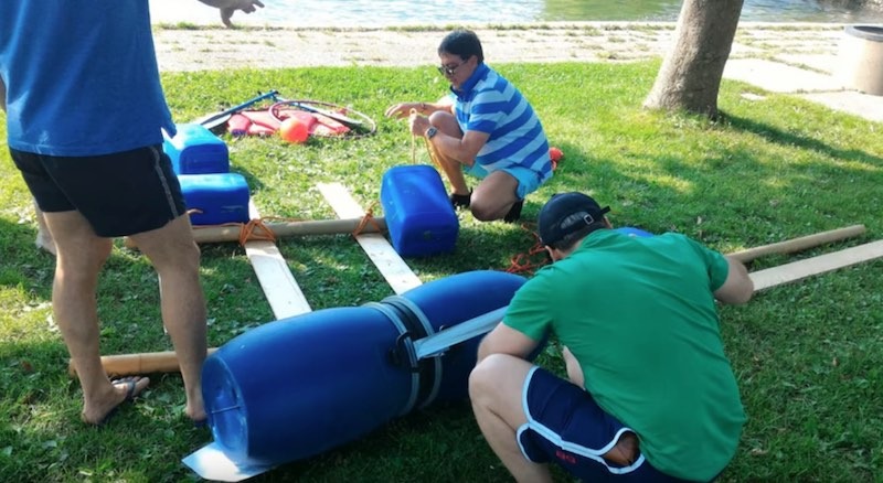 costruire una zattera, team building
